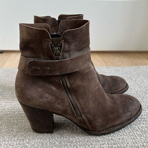 Paul Green Brown Suede Heeled Bootie